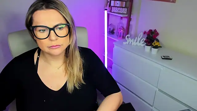 teaseDiana online show from 02.28.25