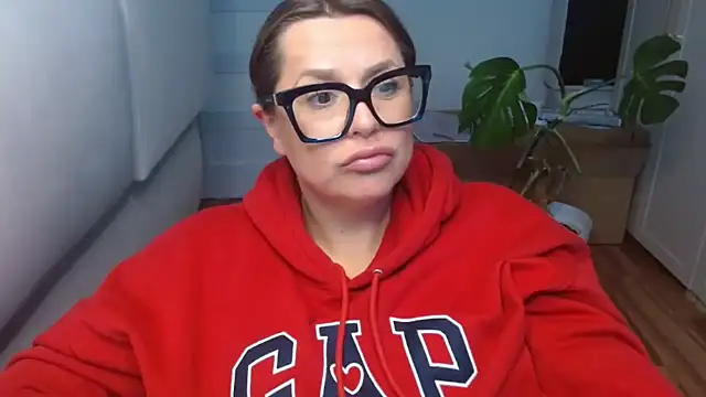 teaseDiana online show from 10.06.25