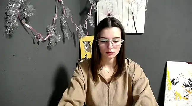 lady olivia  online show from 12.20.24