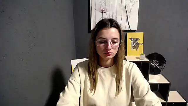 lady olivia  online show from 10.01.25