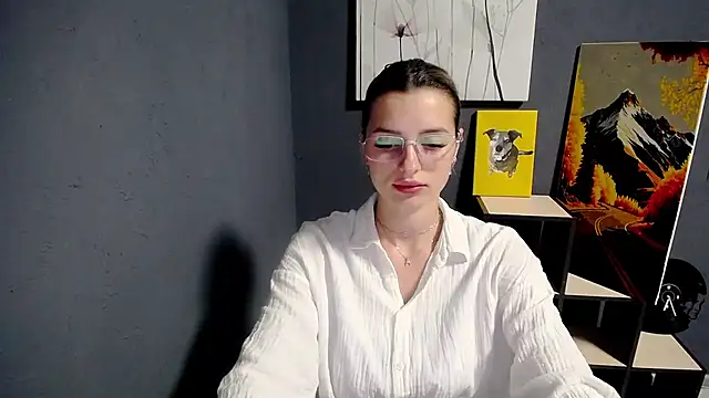 lady olivia  online show from 07.07.26
