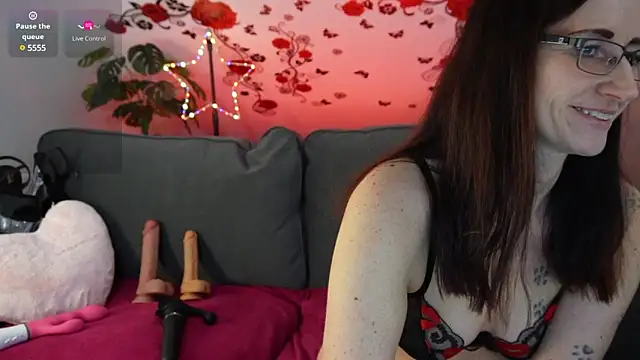 NadjaNeah online show from 12.14.24