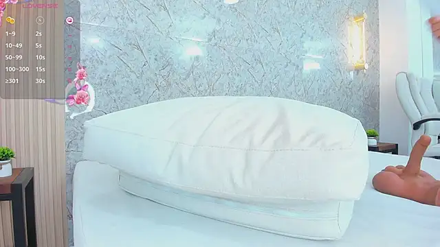 ximena case online show from 12.23.24