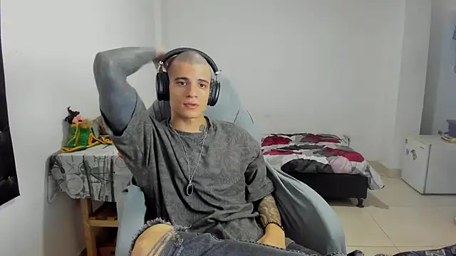 Balo lovers online show from 03.04.25