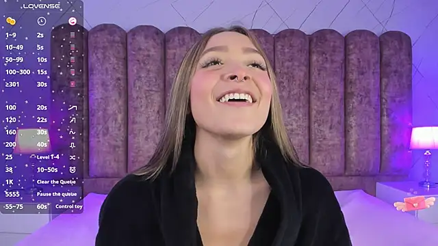 Victoria Adams14 online show from 12.26.24