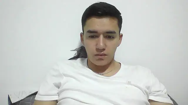 Snapshot of Estebitan_vm chatting on 10.01.25 Estebitan vm online show from 10.01.25