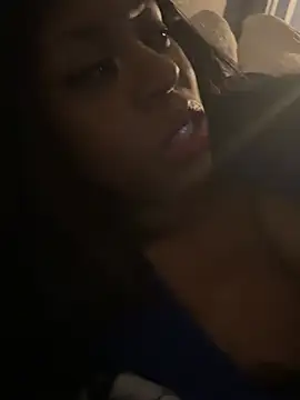 CamGirlLeanna online show from 01.25.25