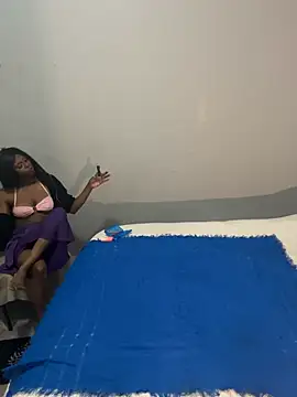 CamGirlLeanna online show from 01.26.25