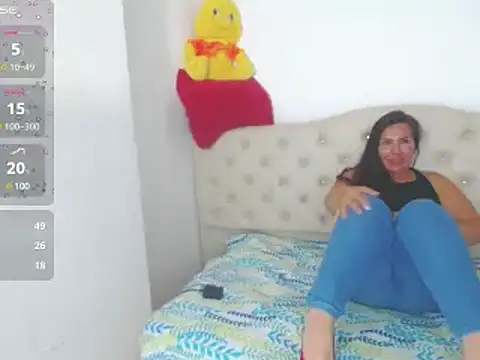 evelyn mature19 online show from 01.26.25