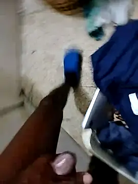 Snapshot of funpharoh1 chatting on 03.22.25 funpharoh1 online show from 03.22.25