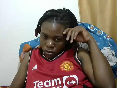 Snapshot of Ebony_jojo chatting on 09.16.25 Ebony jojo online show from 09.16.25