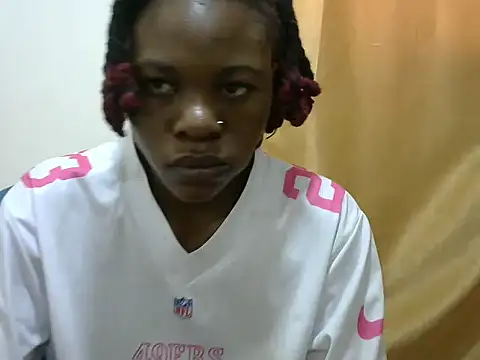 Snapshot of Ebony_jojo chatting on 09.20.25 Ebony jojo online show from 09.20.25