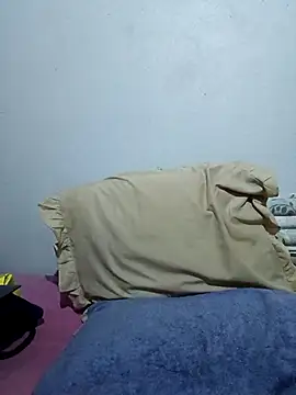 Snapshot of BrownEyed_K chatting on 09.13.25 BrownEyed K online show from 09.13.25