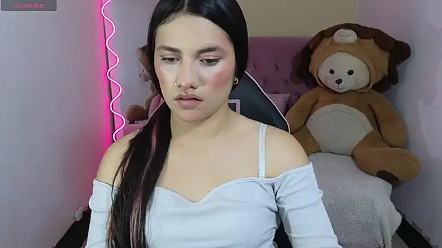 Chiara tay online show from 11.07.25