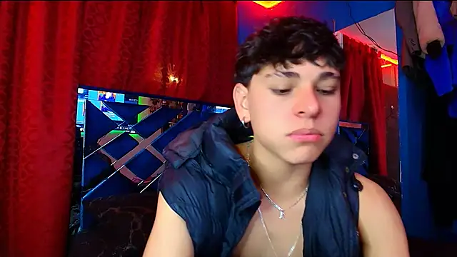 Luke Howland online show from 09.18.25