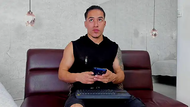 Bryson Collins  online show from 12.14.24