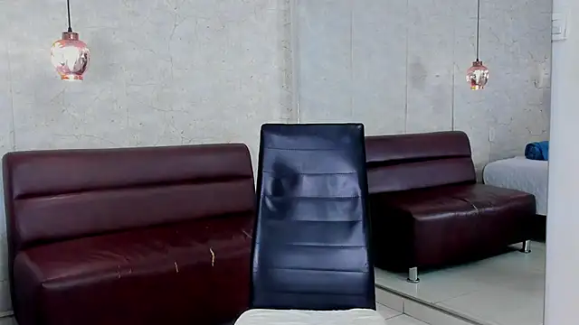 Bryson Collins  online show from 01.10.25