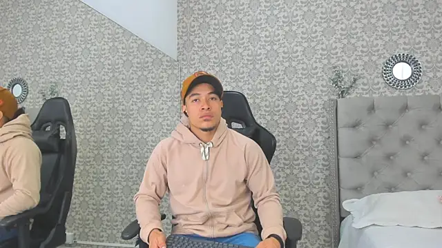 Bryson Collins  online show from 01.29.25