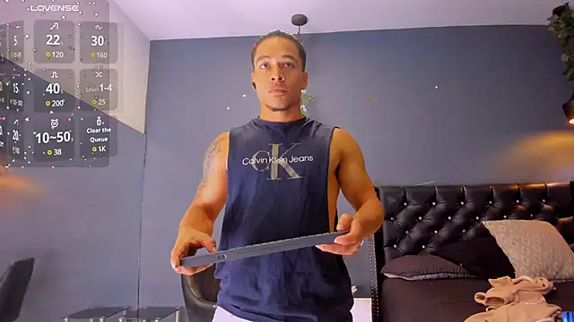 Bryson Collins  online show from 03.18.25