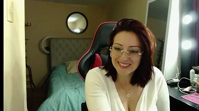 Snapshot of Carol_Scottt chatting on 09.25.25 Carol Scottt online show from 09.25.25