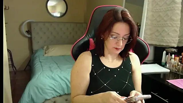 Snapshot of Carol_Scottt chatting on 09.26.25 Carol Scottt online show from 09.26.25