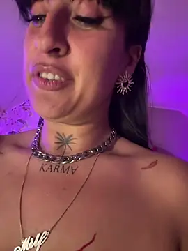 CarolaDrago online show from 04.15.26