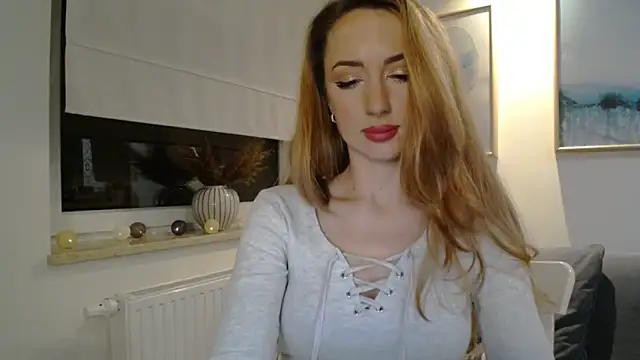 JulietteDiamond online show from 03.11.25