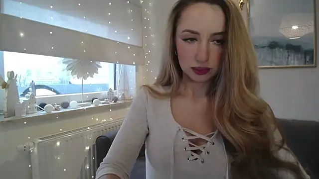 JulietteDiamond online show from 12.18.25