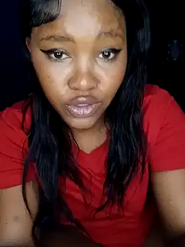 Snapshot of charmainexxx chatting on 12.20.24 charmainexxx online show from 12.20.24