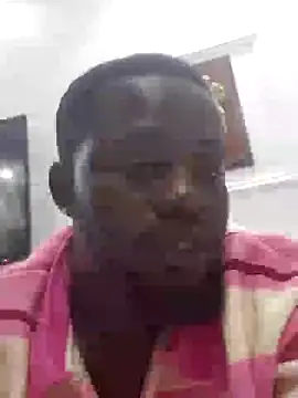 Snapshot of ebonyforever1 chatting on 10.25.25 ebonyforever1 online show from 10.25.25