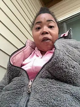 JCCaramelbarbie1 online show from 02.16.25