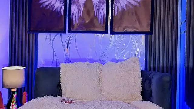 Megan Do Santos online show from 03.30.26