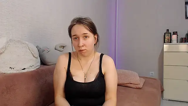 lovely hayley online show from 01.06.25