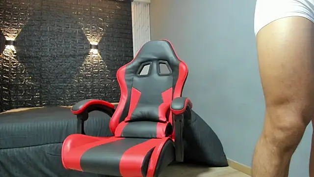 taurus boy1 online show from 10.07.25