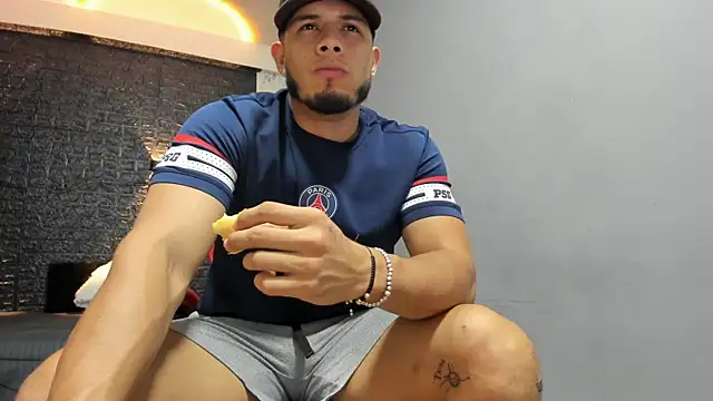 taurus boy1 online show from 11.05.25