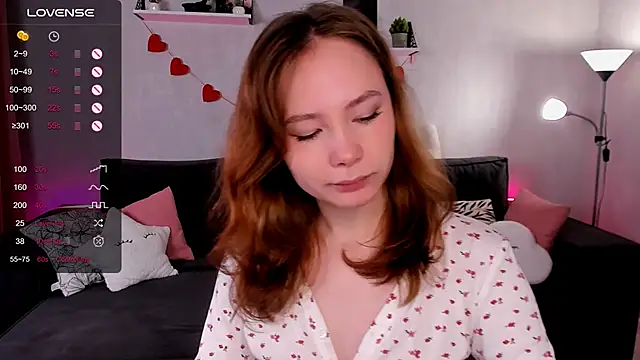 LanaBlu  online show from 09.20.25