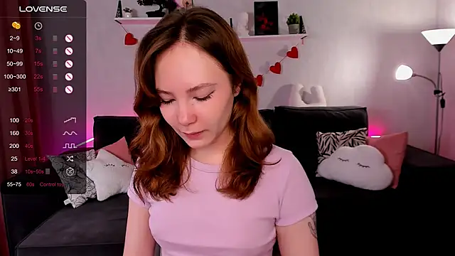 LanaBlu  online show from 09.25.25