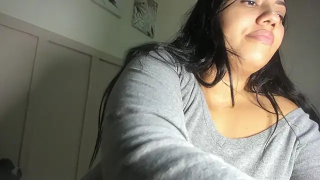 AvrilRizoX online show from 12.14.24