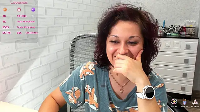 TeasyLana online show from 02.01.26