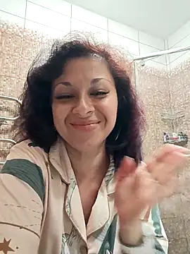 TeasyLana online show from 07.04.26