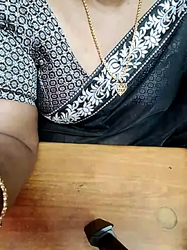 Aishu-tamil09 online show from 01.09.26