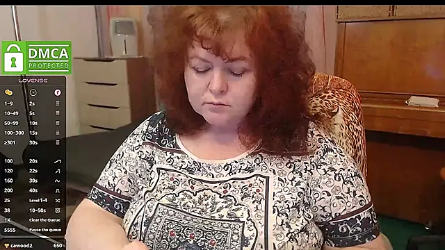 Snapshot of RoseRed69 chatting on 02.03.25 RoseRed69 online show from 02.03.25