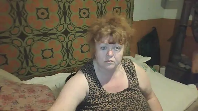 Snapshot of RoseRed69 chatting on 09.08.25 RoseRed69 online show from 09.08.25