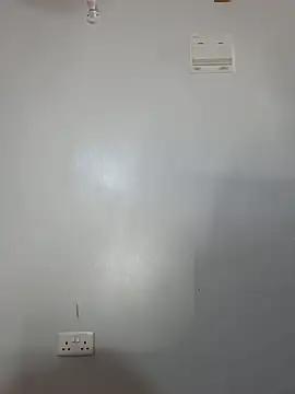 korah01 online show from 09.10.25