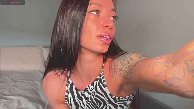 Melanisoul online show from 04.13.26