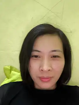 Snapshot of Sweets24 chatting on 01.03.25 Sweets24 online show from 01.03.25