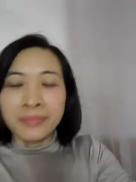Snapshot of Sweets24 chatting on 01.08.25 Sweets24 online show from 01.08.25