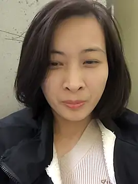 Snapshot of Sweets24 chatting on 02.12.25 Sweets24 online show from 02.12.25