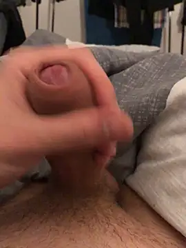 Snapshot of wixxer872302 chatting on 02.21.25 wixxer872302 online show from 02.21.25