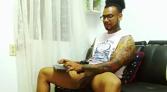 LewisStrong online show from 01.03.25